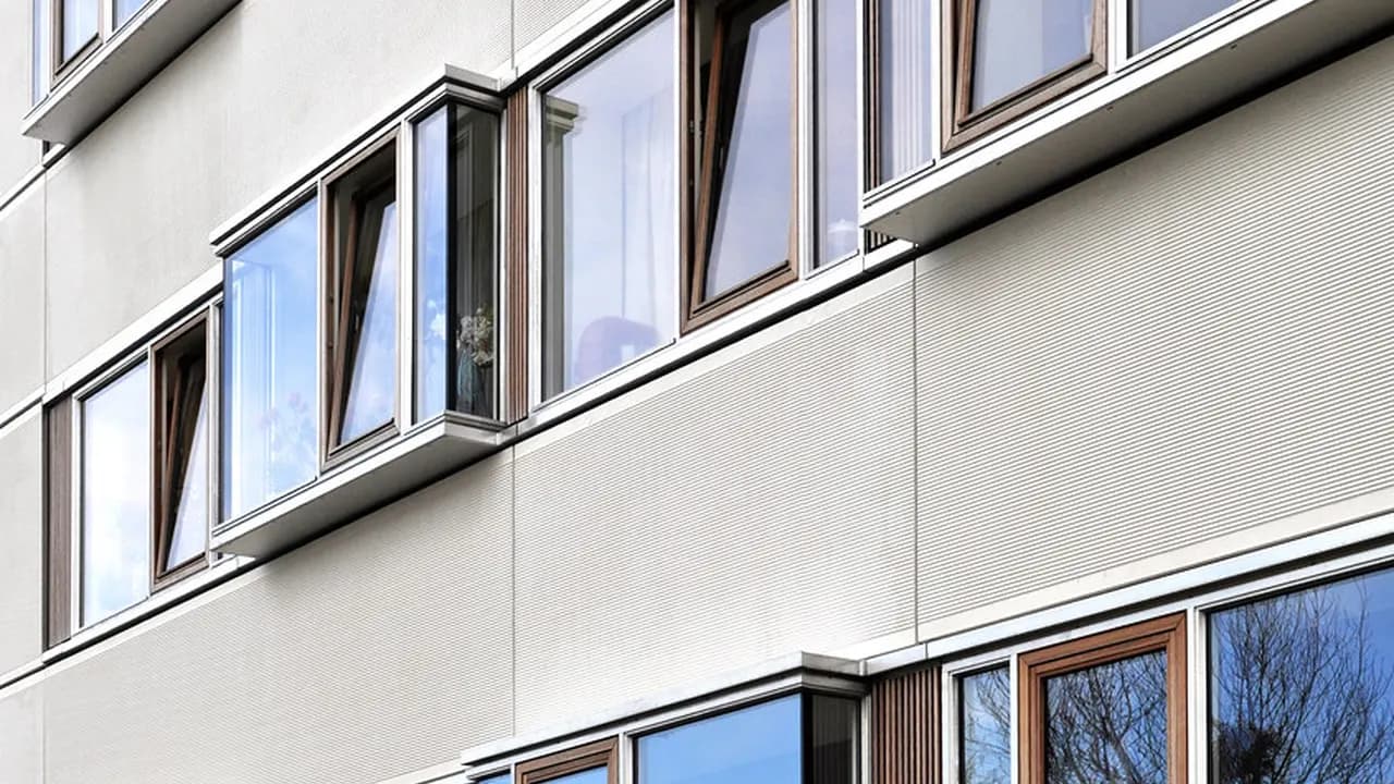 EIFS